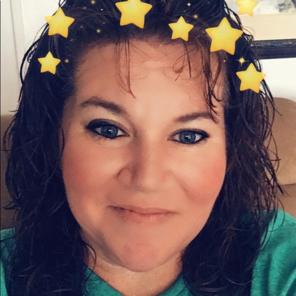 Meet your Posher, Samantha - Picture 3 of 3